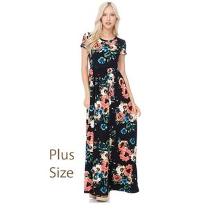 NWT PLUS SIZE floral printed maxi dress